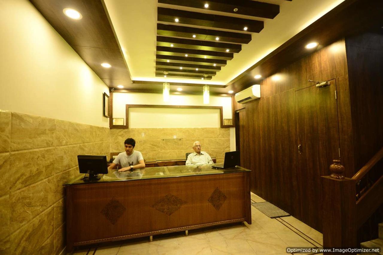 Hotel Mehra Inn Αμριτσάρ Εξωτερικό φωτογραφία